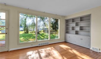 271 Getzville Rd, Amherst, NY 14226
