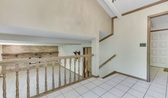 6843 Glacier Dr, Indianapolis, IN 46217