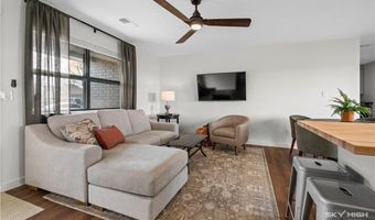 906 Convair St, Bentonville, AR 72712