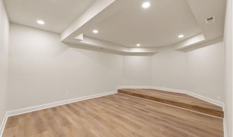 43864 ASHLAWN Ct, Ashburn, VA 20147