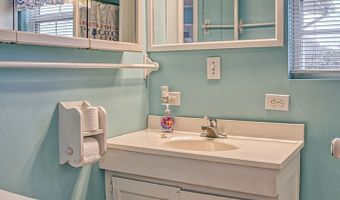 1369 Austin Lake Rd, Baxter, TN 38544