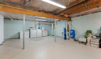 8 Locke Hill Ln, Barrington, NH 03825