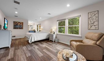 111 E Lincoln Ave, Atlantic Highlands, NJ 07716
