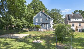 497 Maple Ave, Cheshire, CT 06410