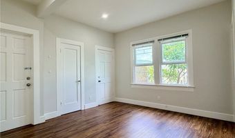 2013 Kakela Dr Back Right, Honolulu, HI 96822