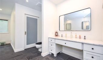 1500 LAKE Cir, Alexander City, AL 35010