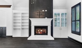 4160 Towne Green Cir, Addison, TX 75001