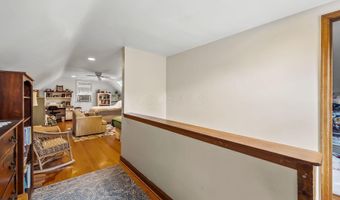 156 E Weisheimer Rd, Columbus, OH 43214