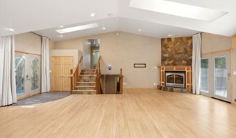 2100 Churchill Dr, Anchorage, AK 99517
