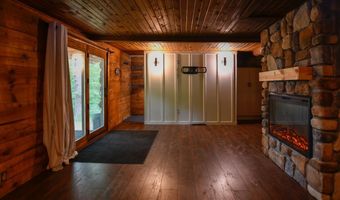 3855 NORWAY WOODS Ln, Abrams, WI 54101