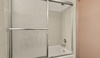 5010 COLUMBIA Pike 6, Arlington, VA 22204