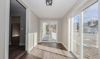 16 Church St, Belmont, NH 03220