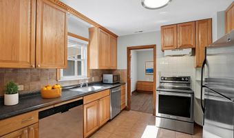 10 CONSTITUTION Ave, Annapolis, MD 21401