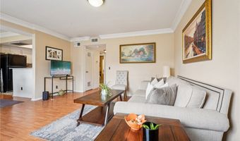 1605 Winona Blvd 102, Los Angeles, CA 90027