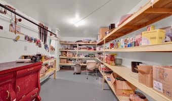 3238 Ridgewood Rd, Allenwood, NJ 08720