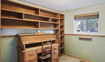 17445 S BECKMAN Rd, Oregon City, OR 97045