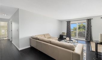 37 Bullocks Point Ave 3C, East Providence, RI 02915