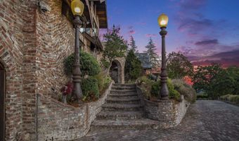 176 Mountain Canyon Ln, Alamo, CA 94507