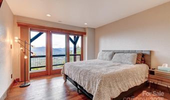 128 Leisure Mountain Rd, Asheville, NC 28804