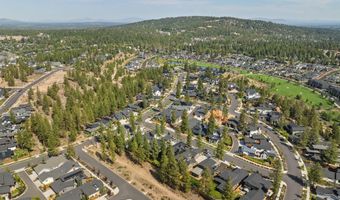 1185 NW Singleton Pl, Bend, OR 97703