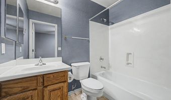 2721 W TULSA St, Chandler, AZ 85224