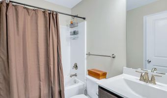 1021 Saint Emilion Ct, Apex, NC 27502