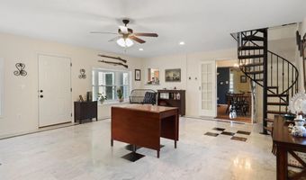 5512 DUNSMORE Rd, Alexandria, VA 22315