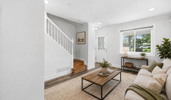 2842 30TH St NE, Washington, DC 20018