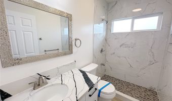 811 20th Ave, Honolulu, HI 96816