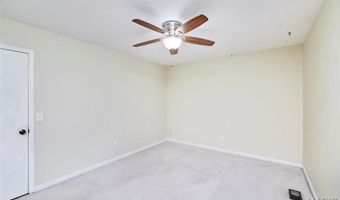 241 Valleyoak Ct, Ballwin, MO 63021