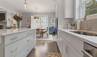 126 Harvard Ave, Auburn, NH 03032