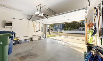 501 Spray Ave, Beachwood, NJ 08722