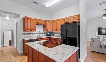 745 Fawn Lake Dr, Baton Rouge, LA 70816