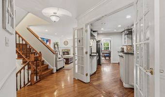 6313 MANCHESTER Way, Alexandria, VA 22304