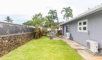 962 Alahaki St, Kailua, HI 96734