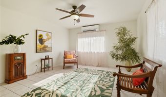 1607 Makiki St B, Honolulu, HI 96822