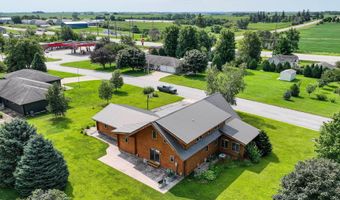 332 Allan St, Allison, IA 50602