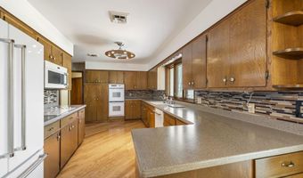 1303 SW 3RD Ave, Aledo, IL 61231