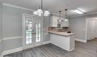 154 Chestnut Dr, Brandon, MS 39047