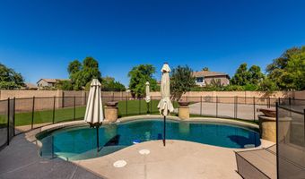 1816 E CAROB Dr, Chandler, AZ 85286