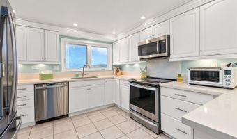 947 Kauku Pl, Honolulu, HI 96825