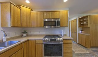 552 Meadowlark Ln, Portage, WI 53901