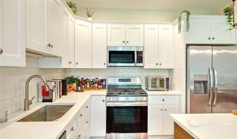 1485 Lonsdale Ave C, Lincoln, RI 02865