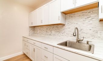 331 Centre St 2a, Boston, MA 02130