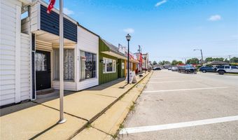 38 Public Sq, Andover, OH 44003