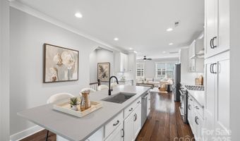 1162 E 36th St 1162, Charlotte, NC 28205