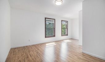 8411 Reese Ln, Ann Arbor, MI 48103