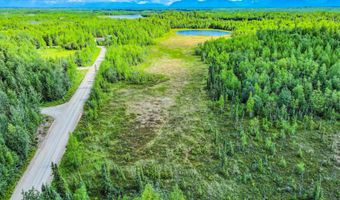 15776 W Huskie Dr, Big Lake, AK 99652