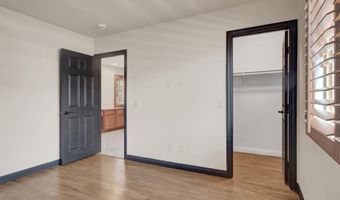 8225 Cabin Springs Ave, Las Vegas, NV 89131