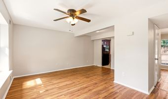 35 Mizzen Dr, Barnegat, NJ 08005